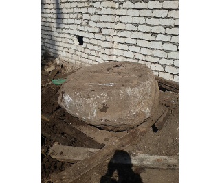 Illustration for article titled Illegal Dig Of 3,400 Year-Old Temple Lands Seven People In Jail